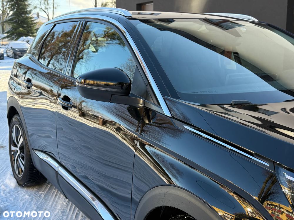 Peugeot 3008 PureTech 130 Stop & Start GPF Allure Business-Paket - 24