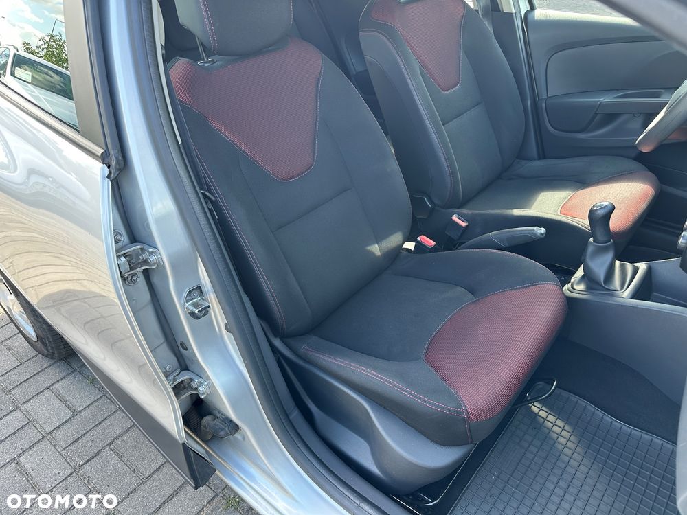 Renault Clio 1.5 dCi Energy Alize EU6 - 12