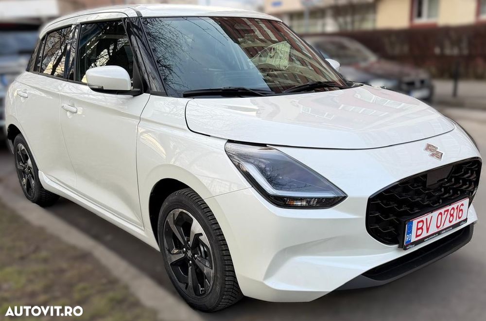 Suzuki Swift 1.2 Dualjet 12V MHEV CVT Spirit - 5