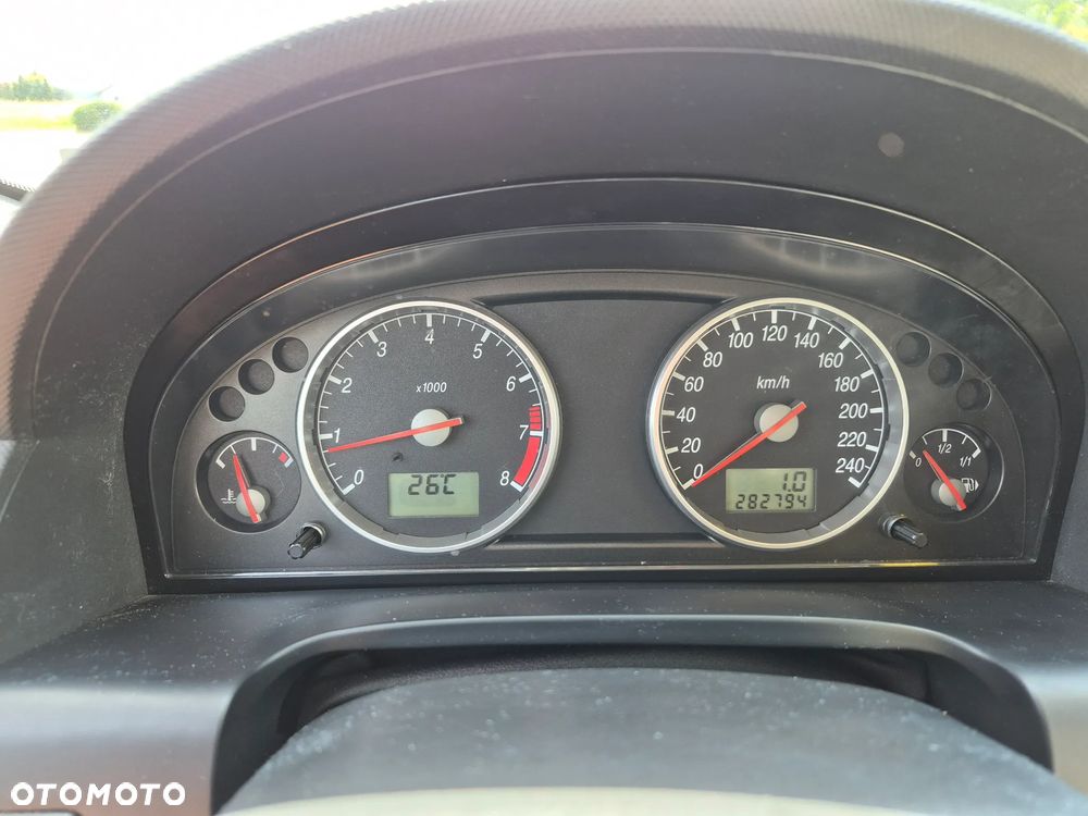 Ford Mondeo 2.5 V6 Ghia X - 9