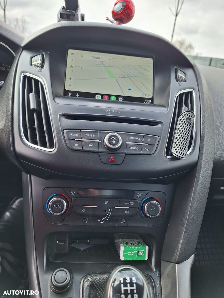 Ford Focus 1.0 EcoBoost Trend - 6