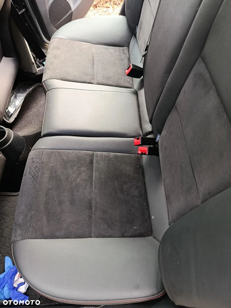 Seat Ibiza 1.0 TSI S&S FR Pro Black Edition - 9