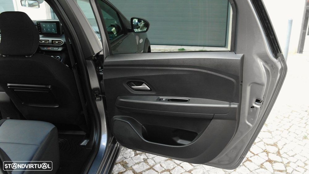 Dacia Jogger 1.2 ECO-G Extreme 7L - 14