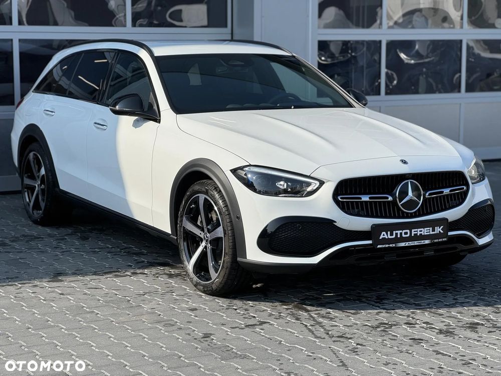 Mercedes-Benz Klasa C 200 4Matic 9G-TRONIC Avantgarde - 6