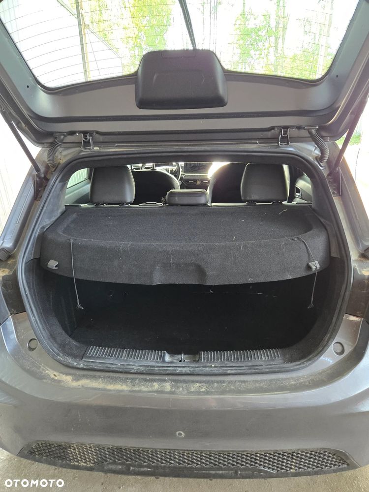 MG MG3 3 Hybrid+ Luxury - 17