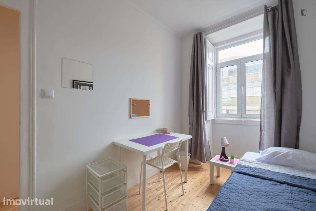 Quarto - localizado em Arroios Lisbon - Grande imagem: 4/47