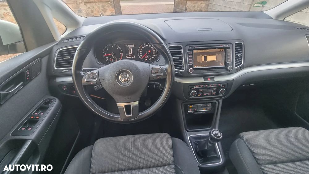 Volkswagen Sharan - 9