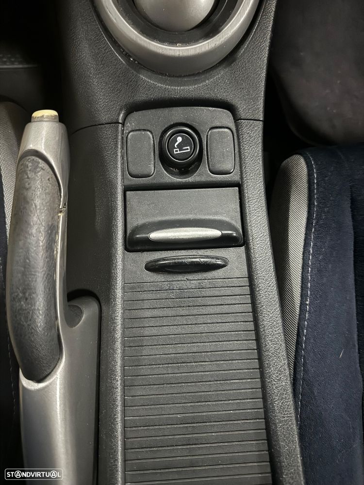 Honda Civic 1.4 Sport - 20