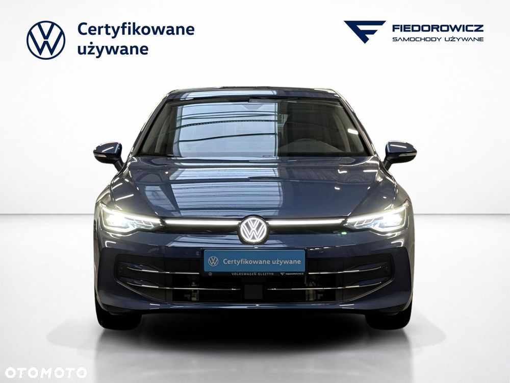 Volkswagen Golf - 10