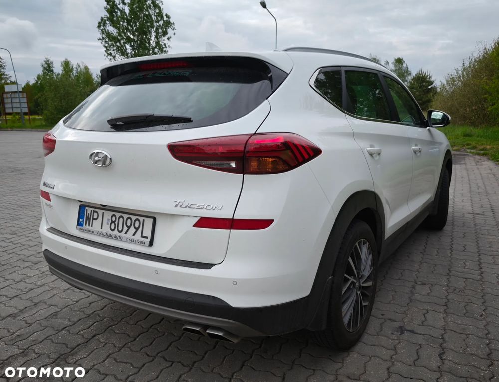 Hyundai Tucson - 4