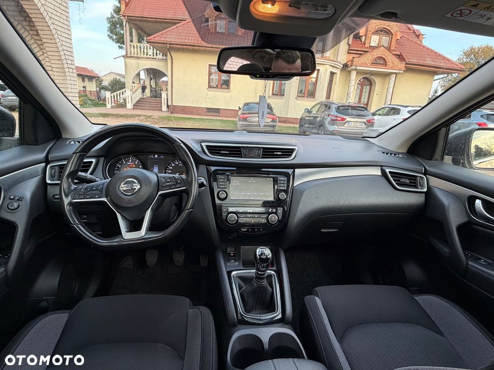 Nissan Qashqai 1.3 DIG-T Tekna - 17