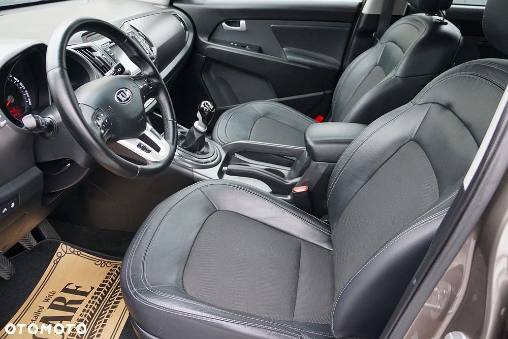 Kia Sportage - 13