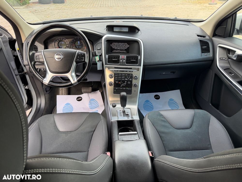 Volvo XC 60 - 8