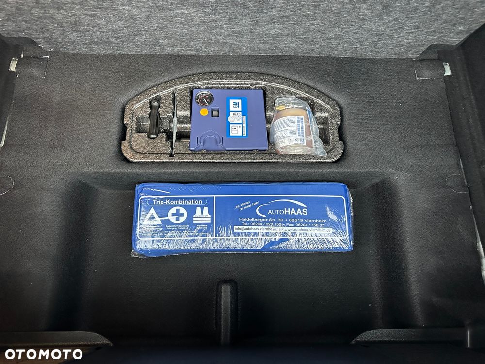 Opel Astra - 27