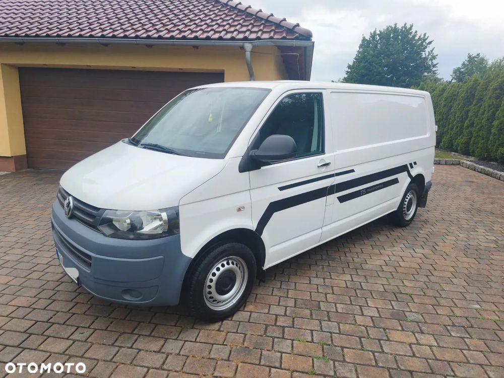 Volkswagen Transporter - 1