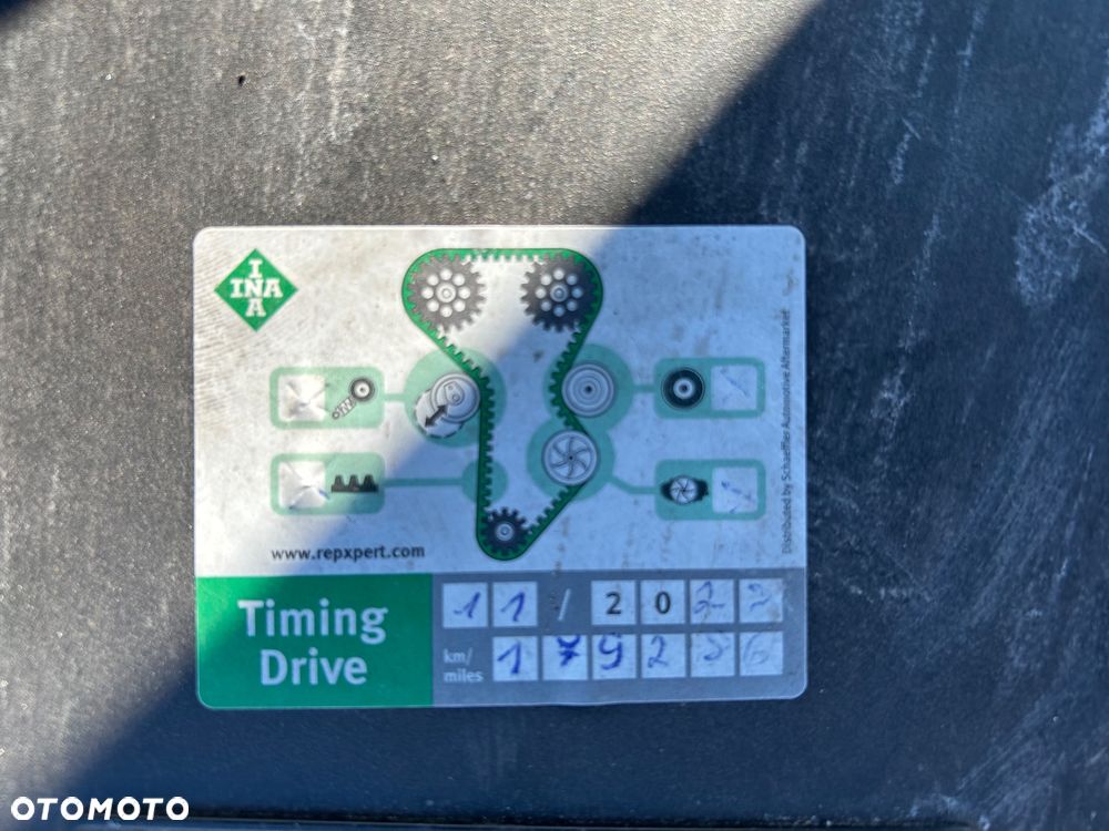 Citroën C5 Tourer e-HDi 115 EGS6 FAP Selection - 17