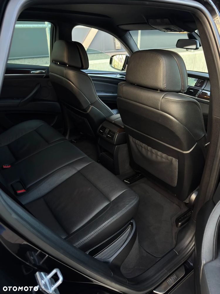 BMW X6 - 10