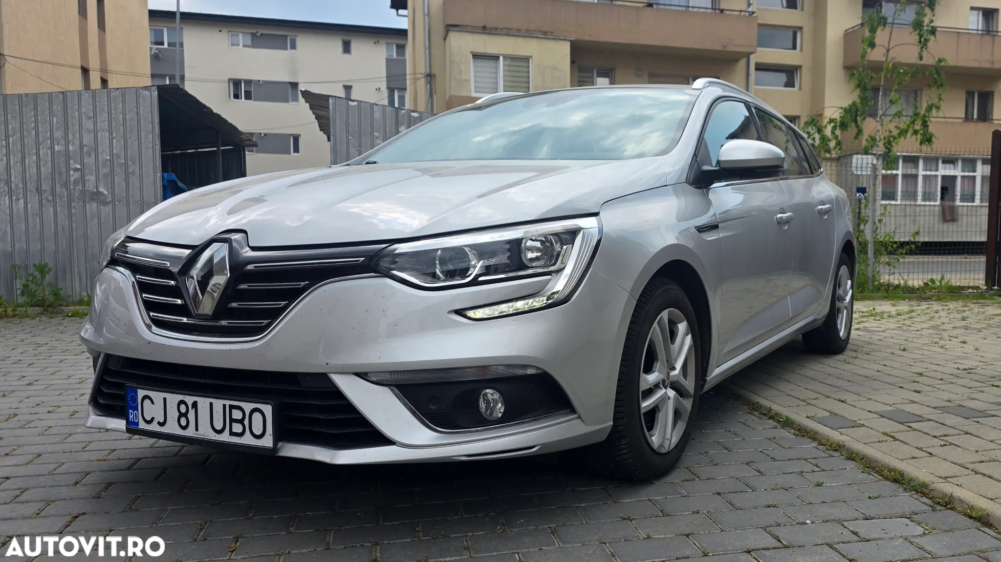 Renault Megane - 2