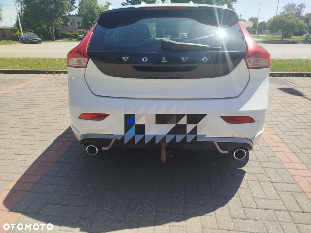 Volvo V40 - 2