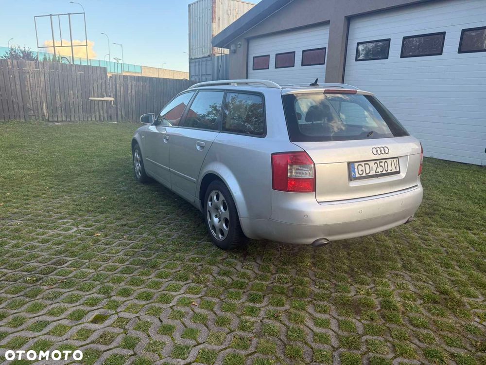 Audi A4 Avant 2.5 TDI - 3