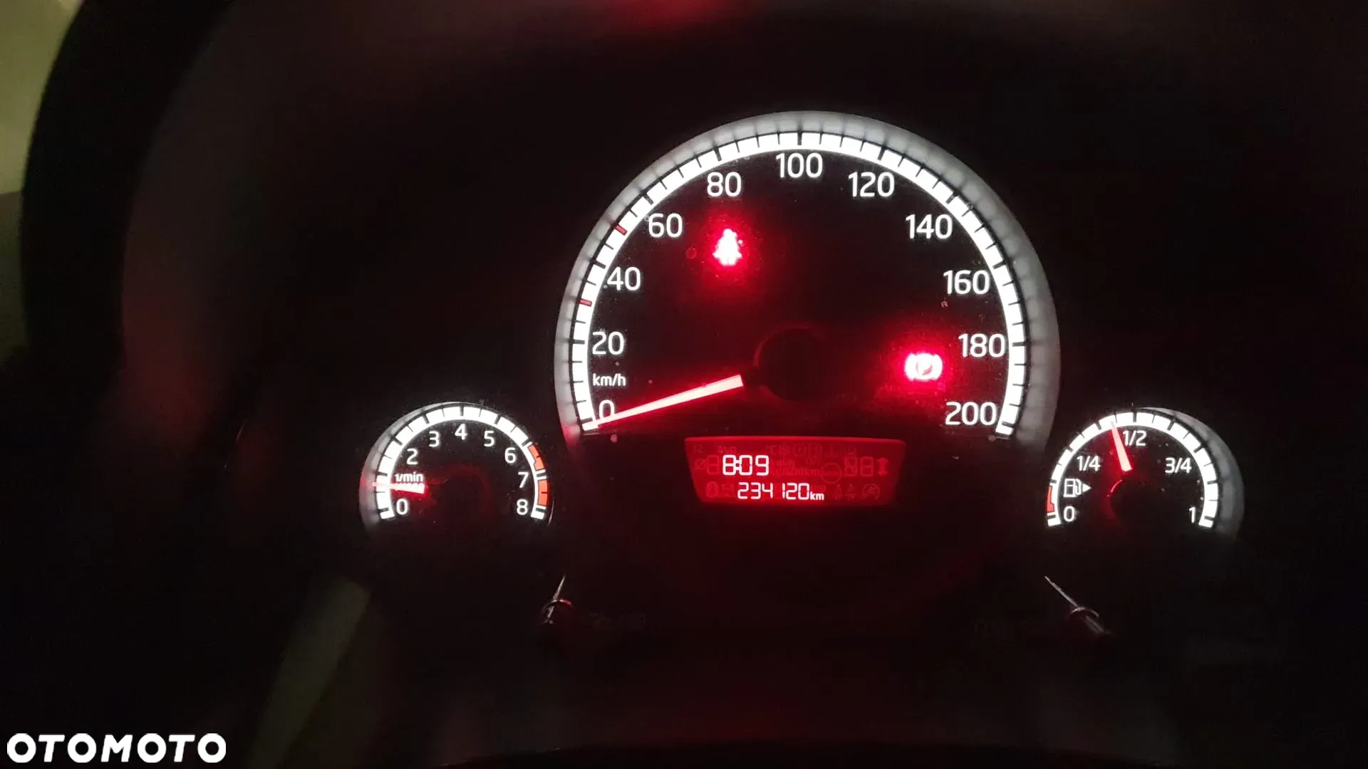 Volkswagen up! - 7