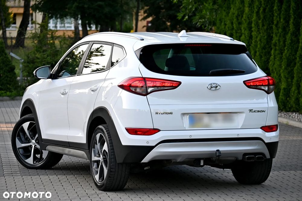 Hyundai Tucson 2.0 CRDI 2WD Style - 16