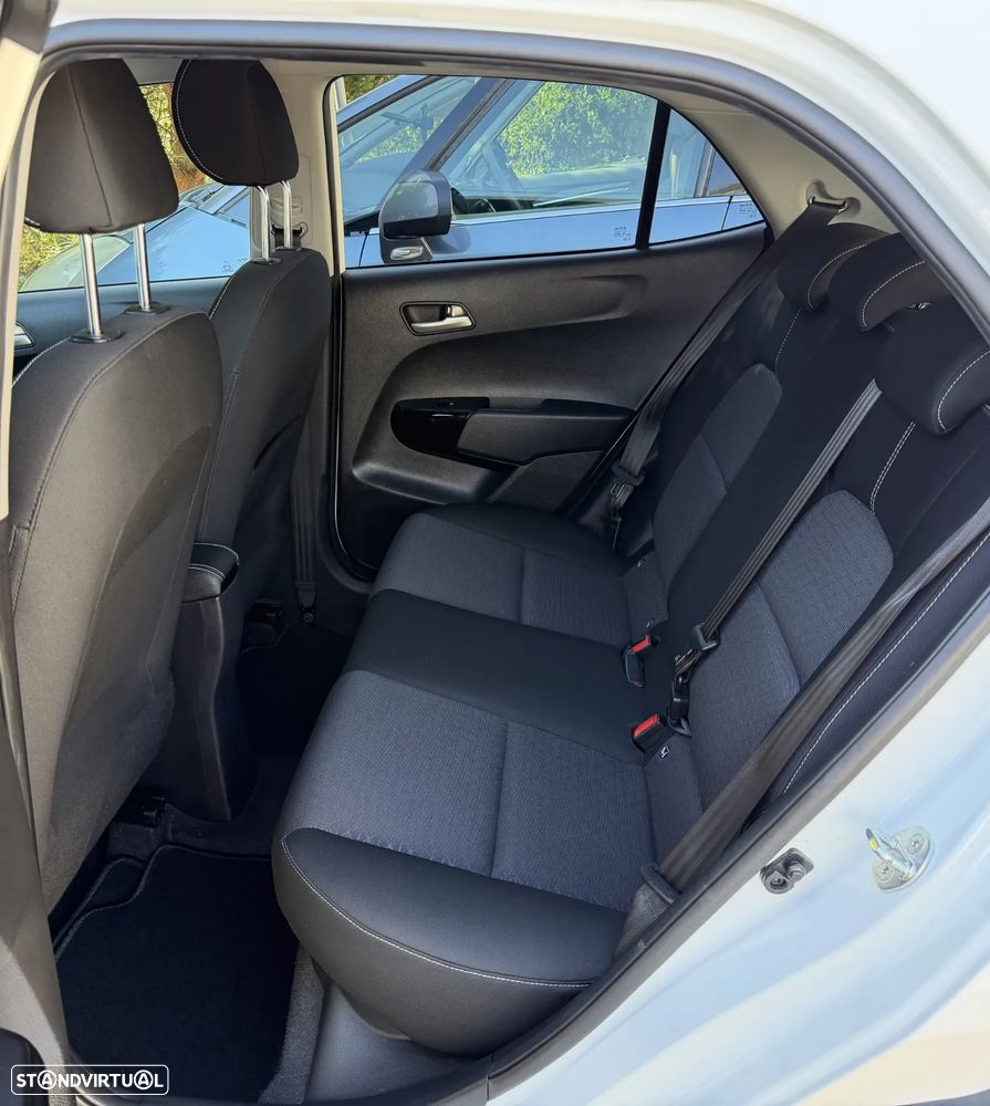 Kia Picanto 1.0 CVVT X-Line - 24