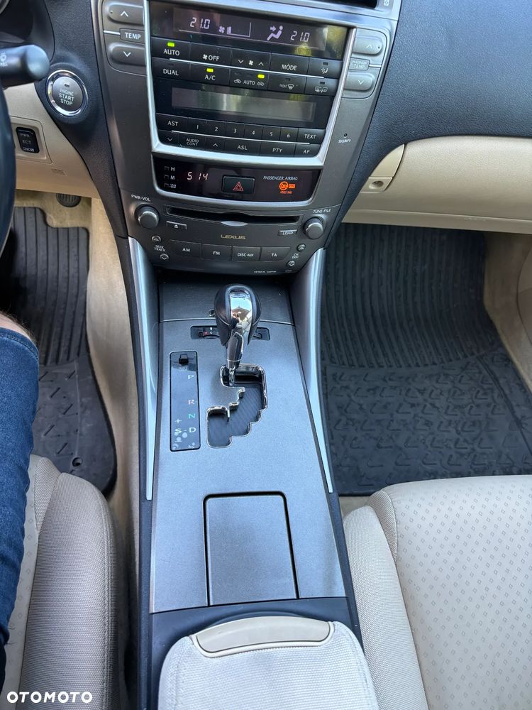 Lexus IS 250 Elegance - 12