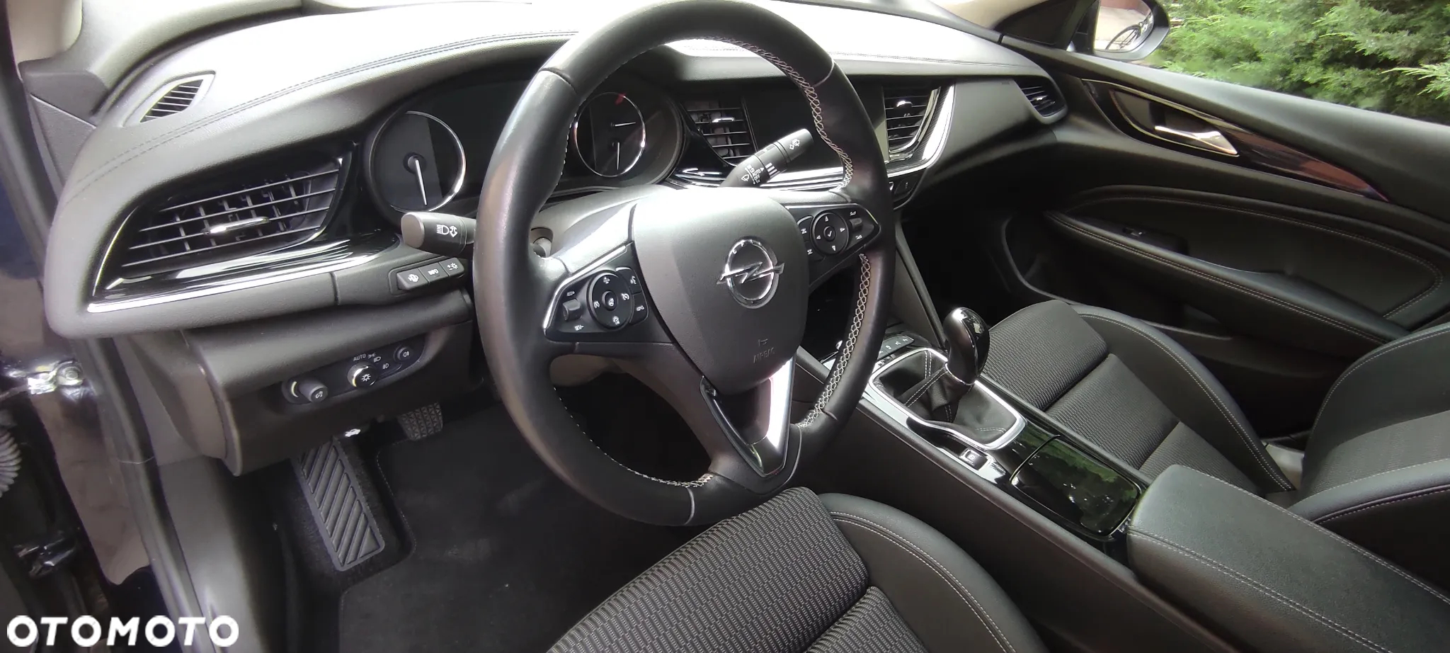 Opel Insignia 1.5 T Elite S&S - 18