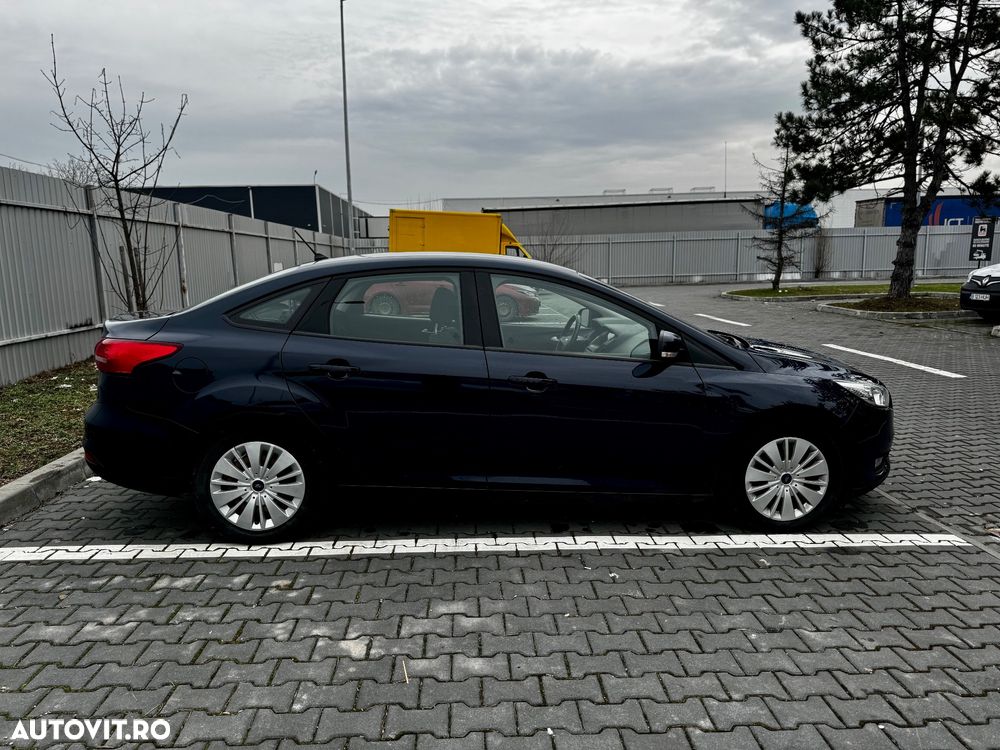Ford Focus 1.5 TDCi Titanium - 10