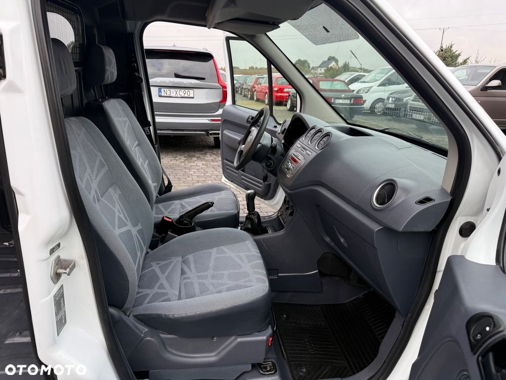 Ford Connect - 11