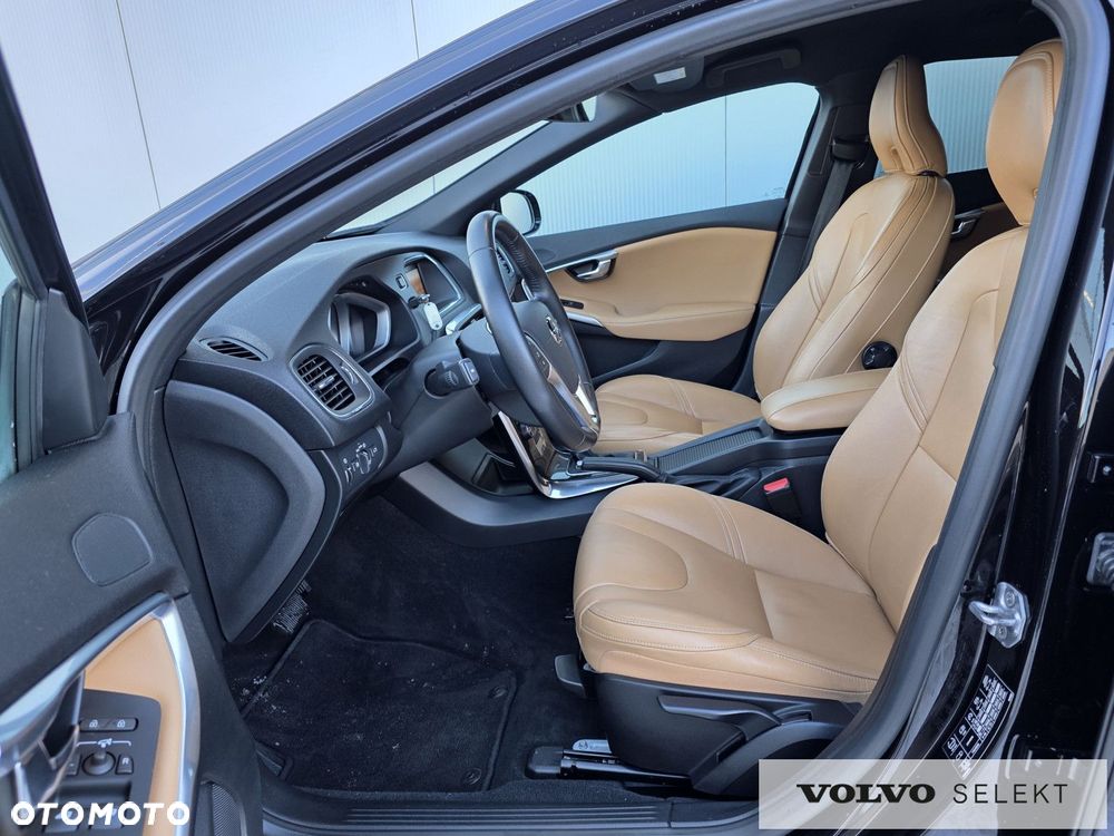 Volvo V40 - 12