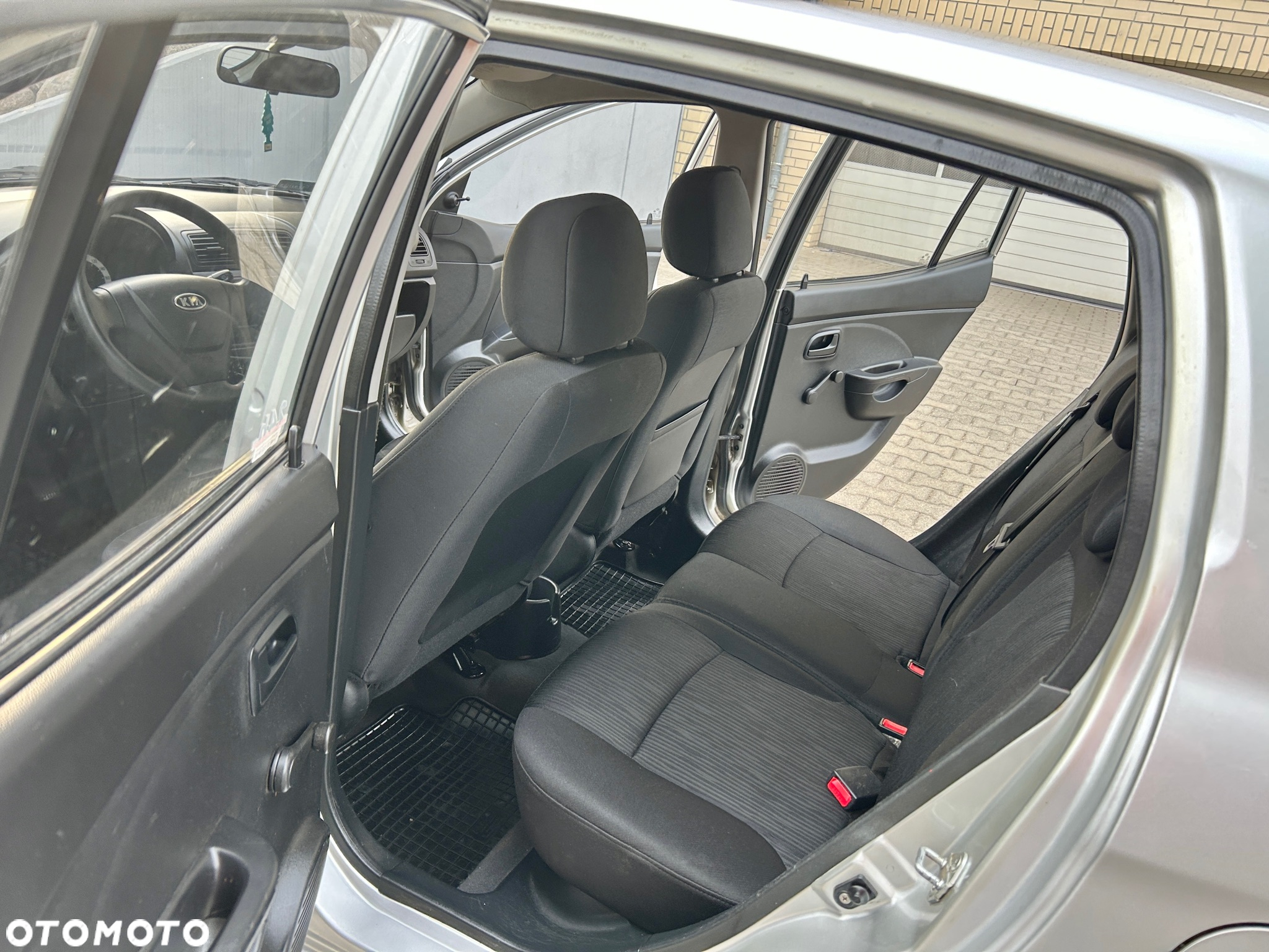 Kia Picanto - 7