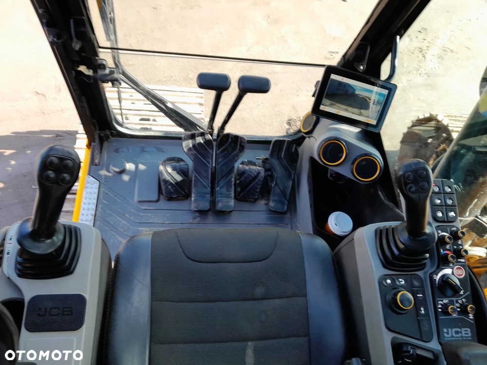 JCB 220x js220 2018R - 31