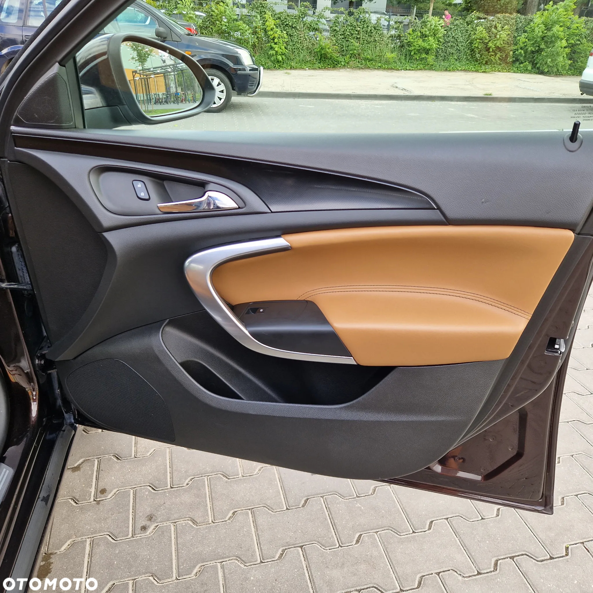 Opel Insignia - 13