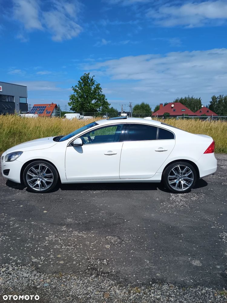 Volvo S60 T6 AWD Geartronic Summum - 2