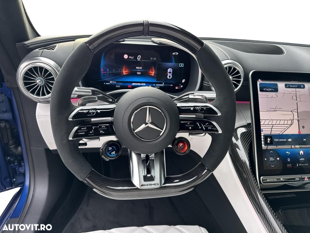 Mercedes-Benz AMG GT - 7