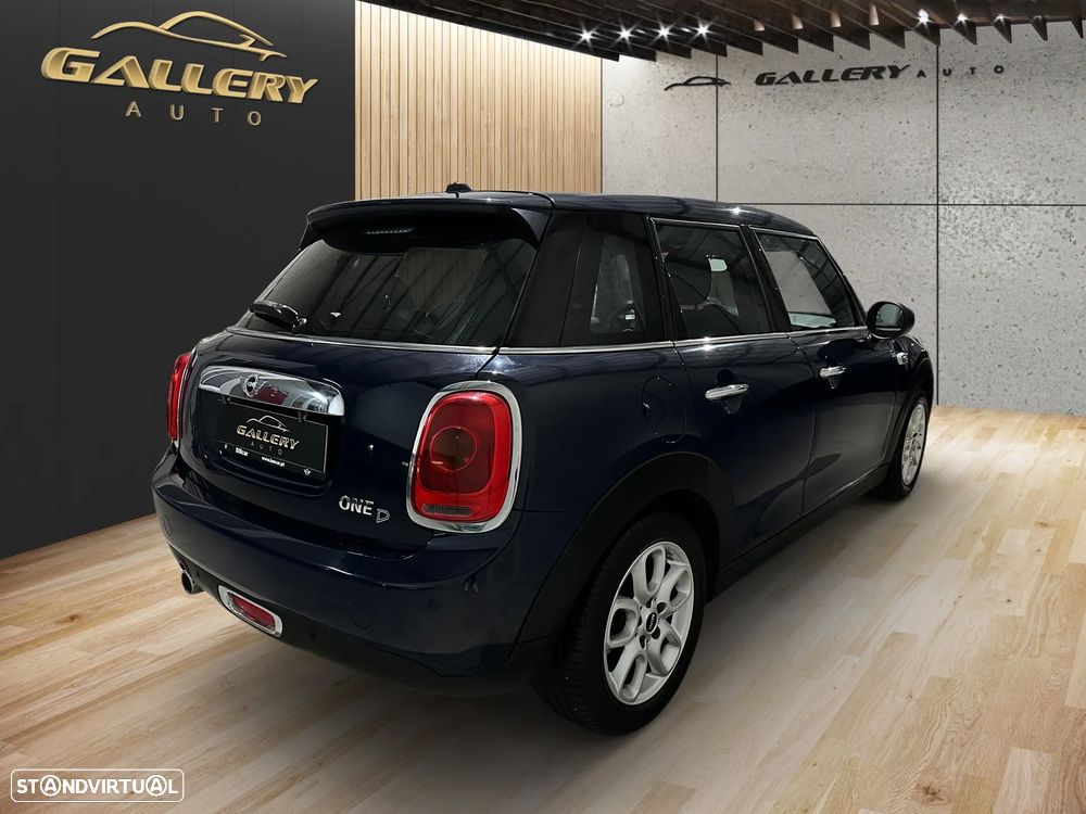 MINI 5 Portas One D - 3