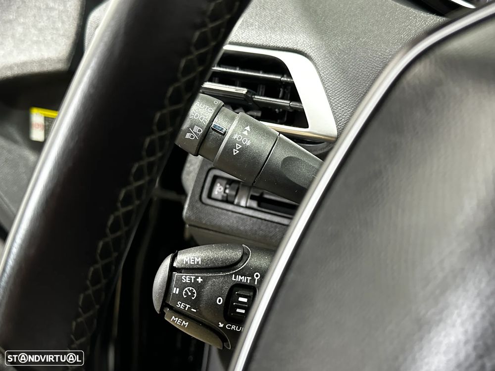 Peugeot 5008 1.5 BlueHDi GT Line - 22