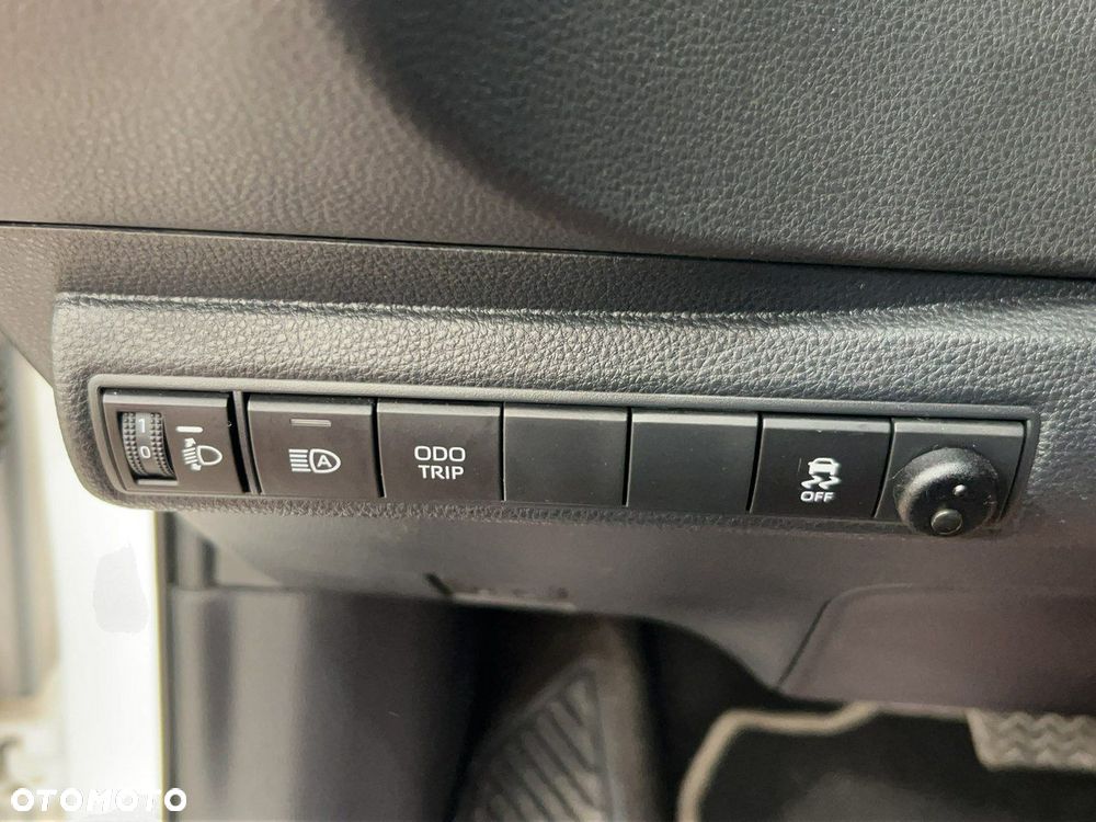 Toyota Corolla - 26