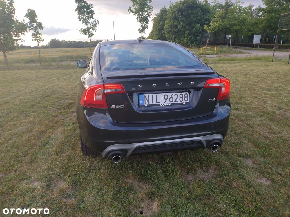 Volvo S60 D4 Geartronic Momentum - 13