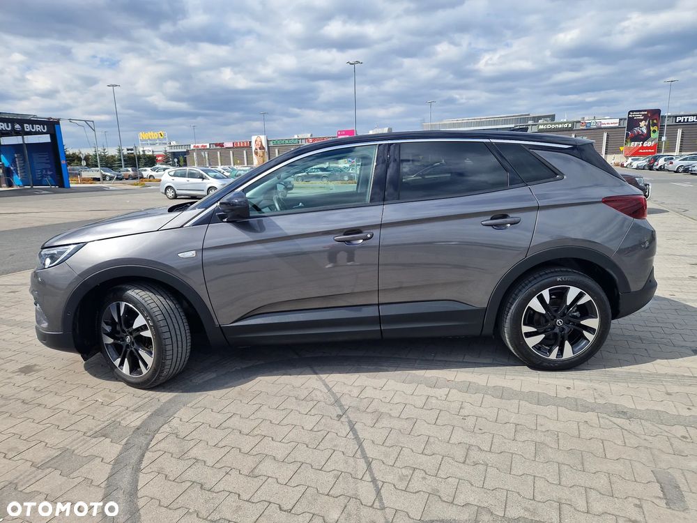 Opel Grandland X 1.2 Start/Stop Business INNOVATION - 2