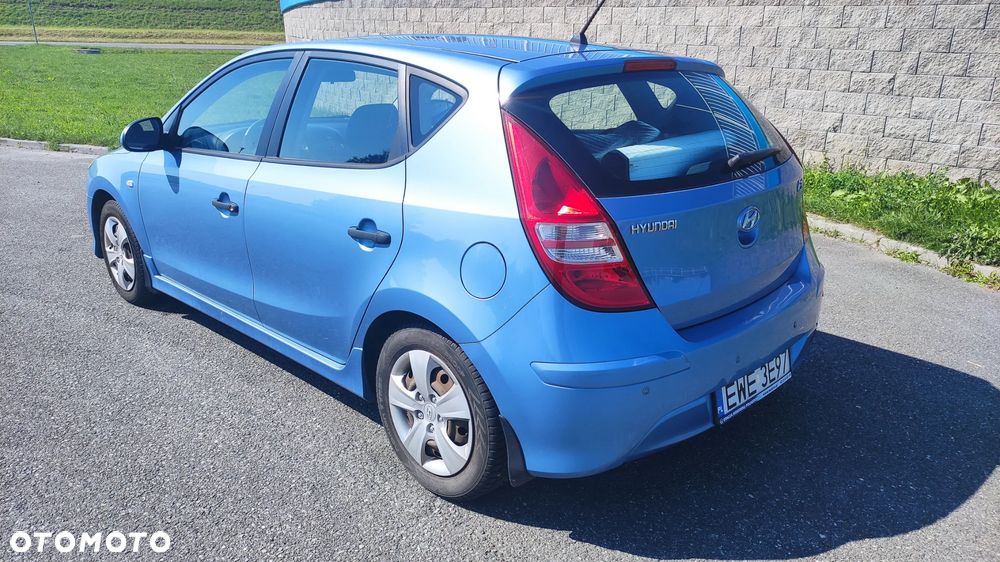Hyundai i30 1.4 Classic + - 7