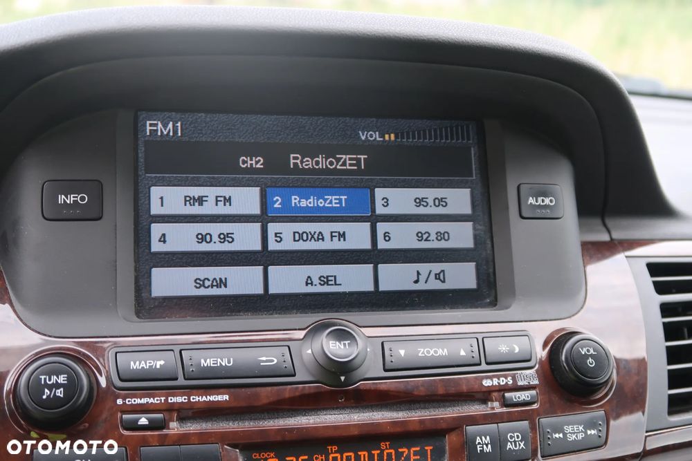 Honda FR-V 2.0 Comfort - 15