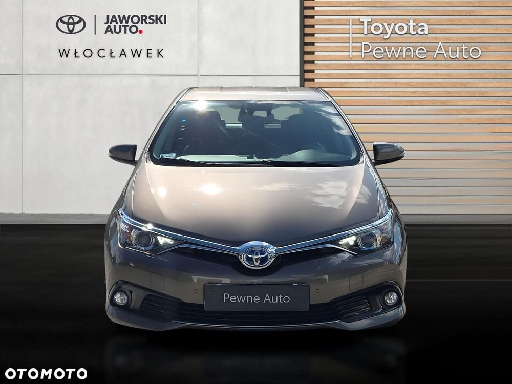 Toyota Auris Hybrid 135 Premium - 8