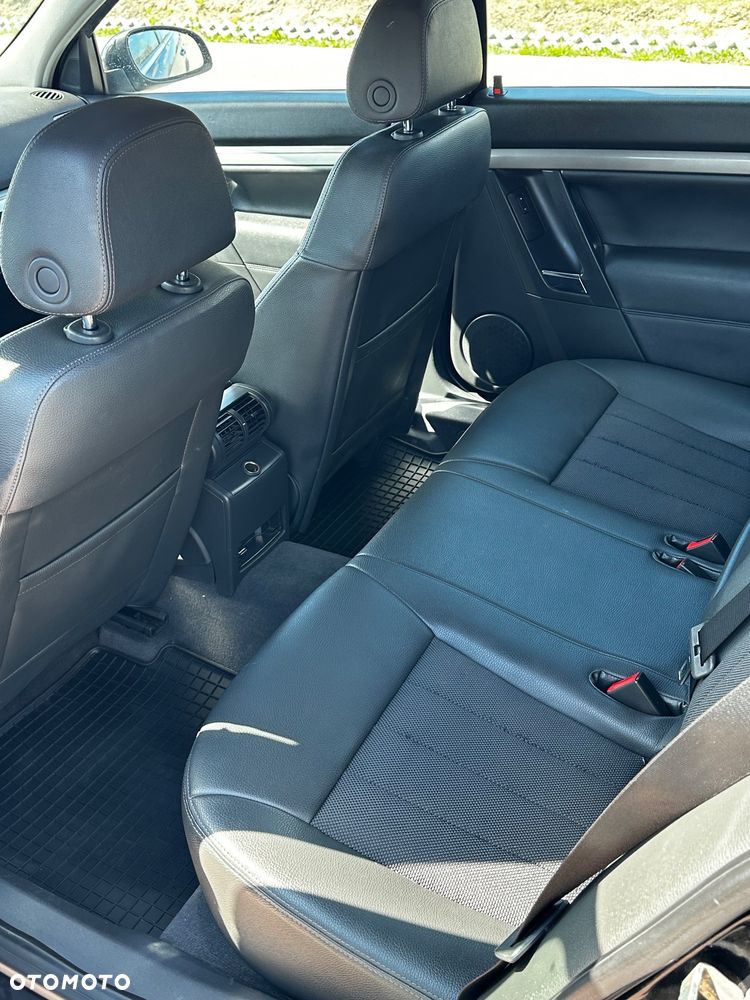 Opel Vectra 1.9 CDTI Sport / GTS - 12