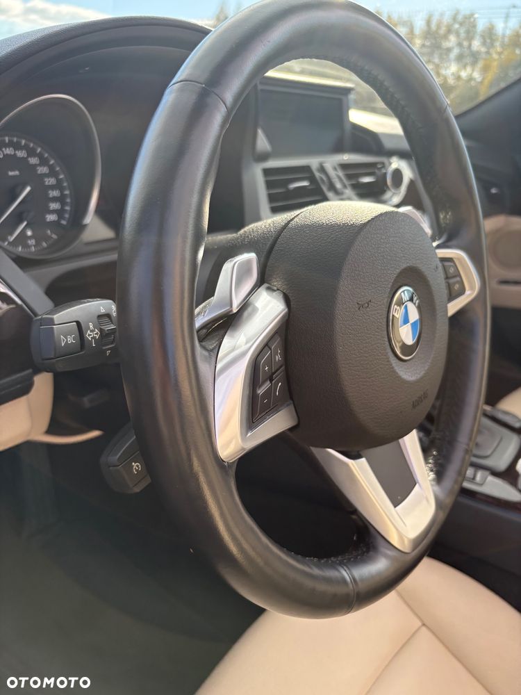BMW Z4 sDrive23i - 9