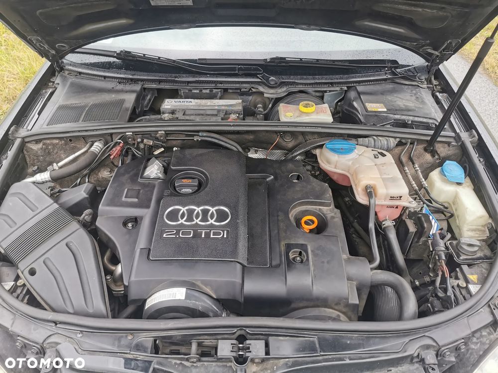 Audi A4 Avant 2.0 TDI - 6