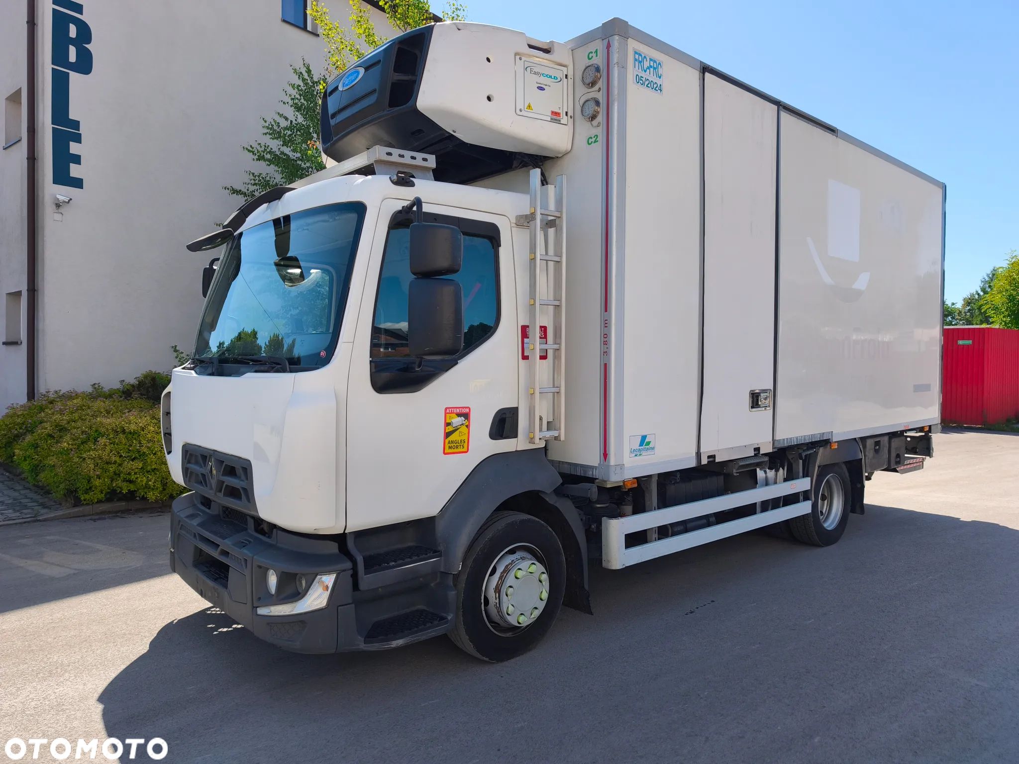 Renault GAMA D 12.210  chłodnia izoterma 14 palet poduszka - 1