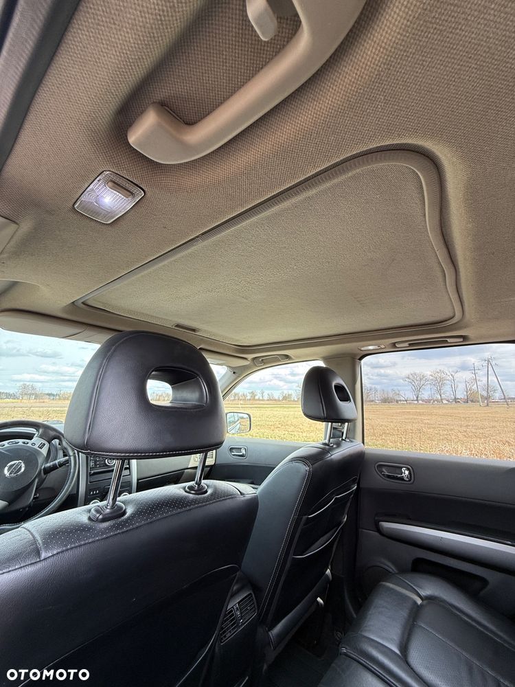 Nissan X-Trail - 12